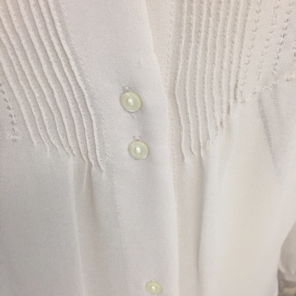 GAP Ivory Sheer Blouse, Size 8 - Picture 5 of 10